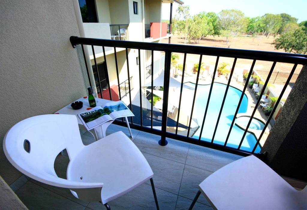 Quality Hotel Darwin Airport Camera foto A balcony