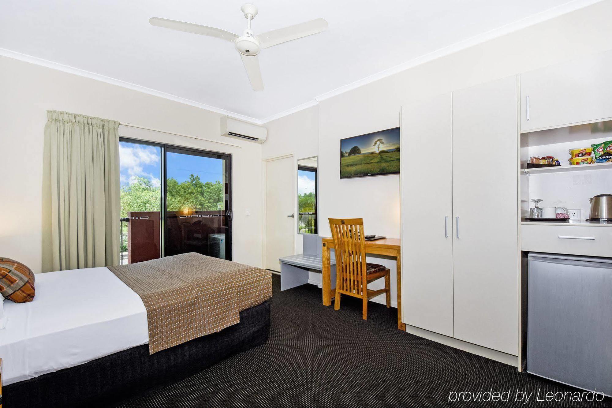 Quality Hotel Darwin Airport Esterno foto Studio apartment